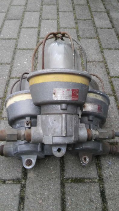 Stare lampy przemysłowe ITALY retro,.