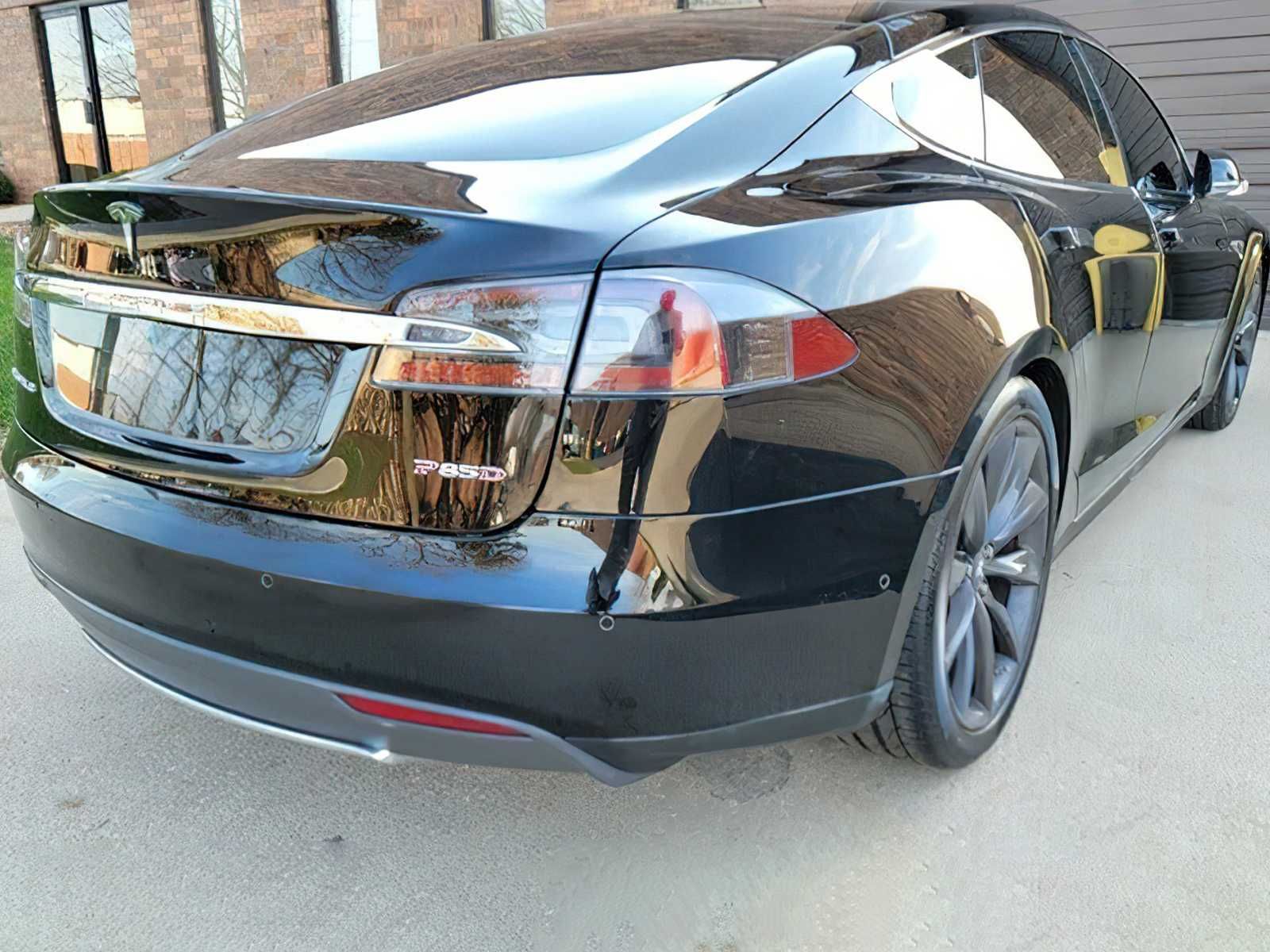 Tesla Model S P85D 2015