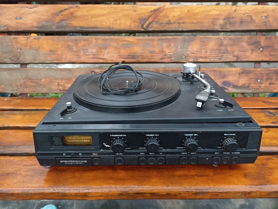 Електроника Д1-012 стерео