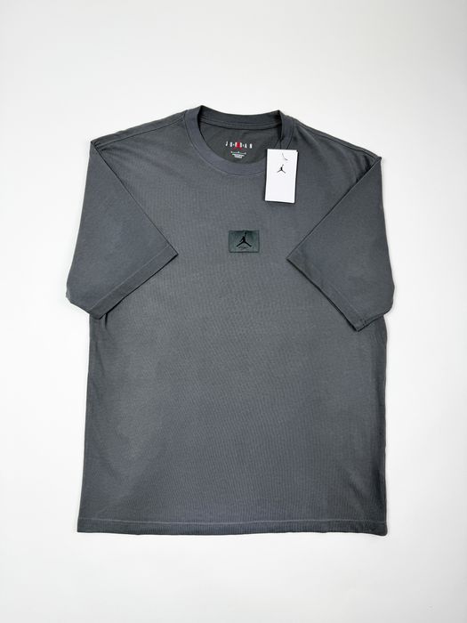 Оригінал! Футболка Jordan Essentials (сіра) (M, L, XL) Нова з бірками!