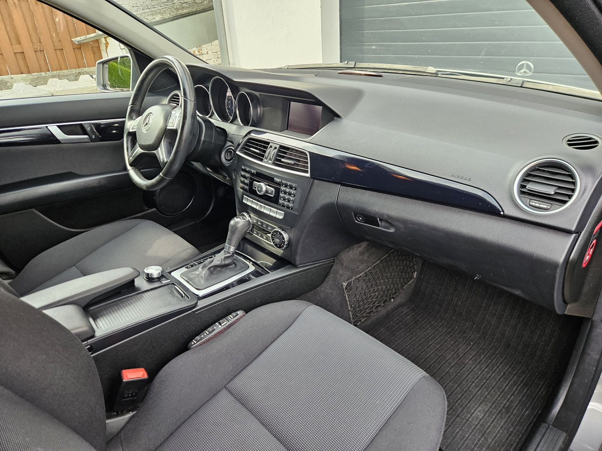 Mercedes w204 lift C220 z Niemiec po opłatach !!!  LADNY LADNY