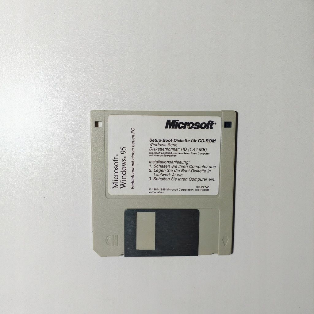 system operacyjny windows 95 dyskietka - de