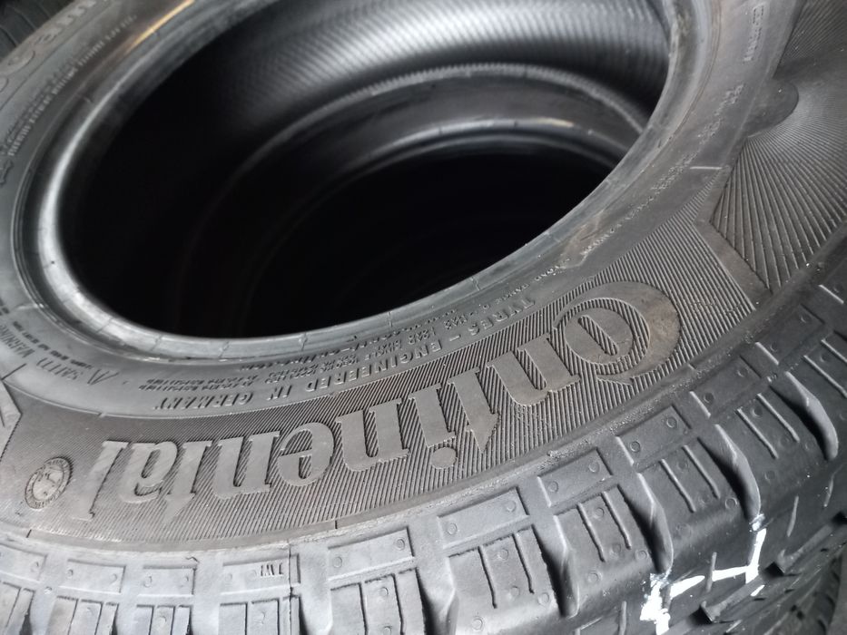 Opony nowe demo 215/70/15c continental 2 szt