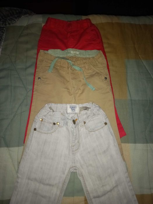 3 pares de calças, 2.50€