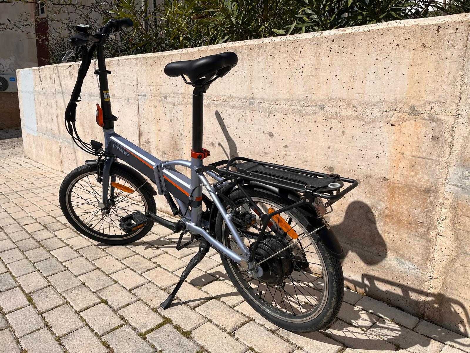 Bicicleta Elétrica (motor 250W) Dobrável Btwin Tilt 500