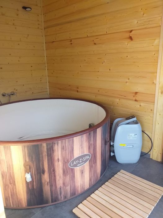 Nowy Dom nad jeziorem, zapisy Wakacje 2025 jacuzzi i s