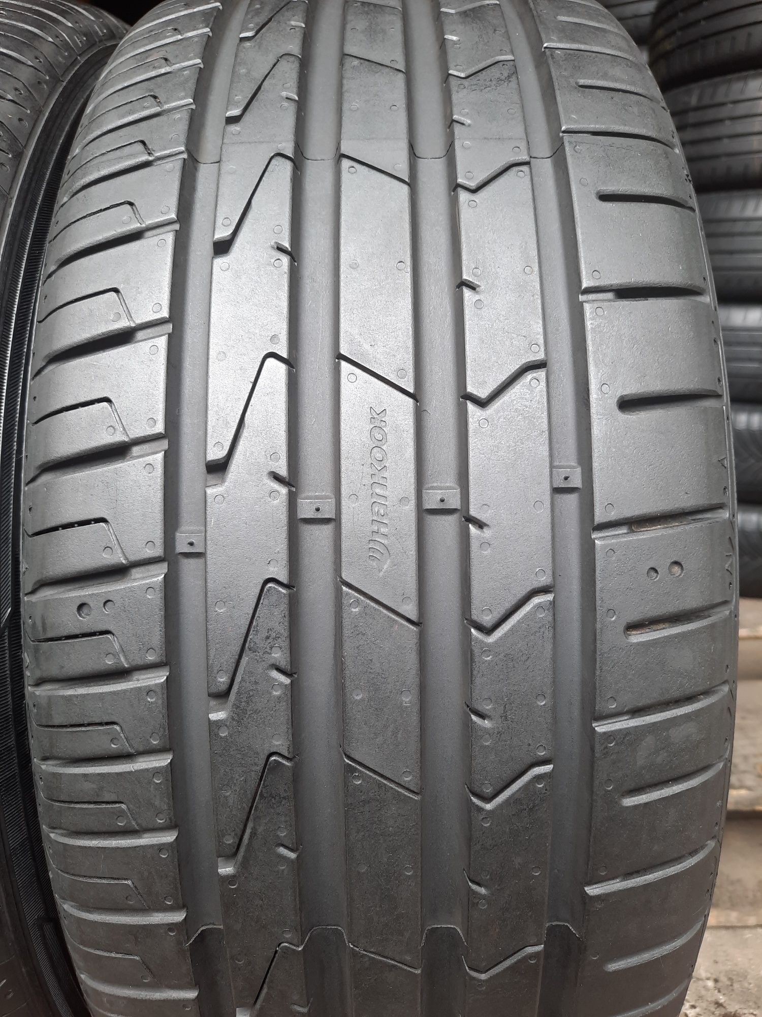 ЛІтні шини 215/45 R16 Hankook Ventus Prime 3 2шт. 99% 2021