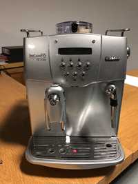 Máquina de café Saeco - nova
