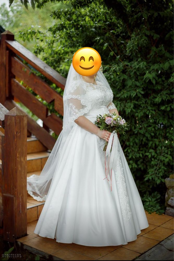 Продам весілля плаття