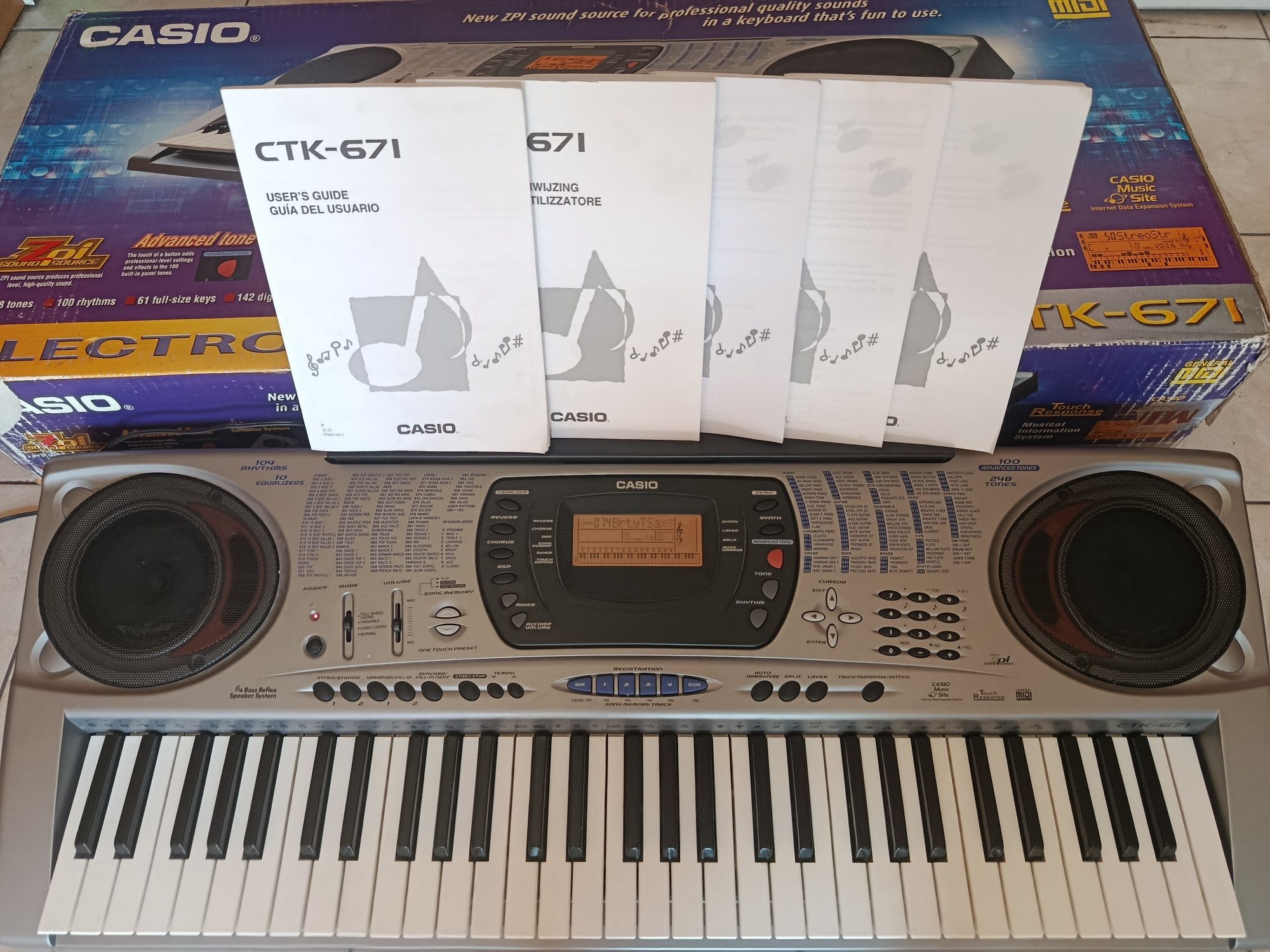 Casio CTK-671 keyboard, klawisze