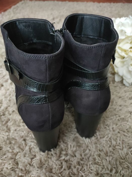 Botins efeito Camurça - 39