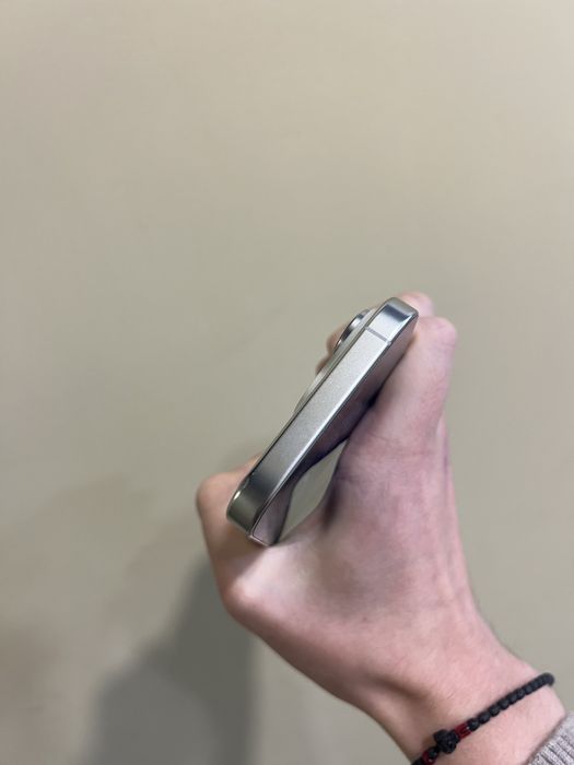 Б/у Iphone 16 Pro 1TB White Titanium ідеальний стан