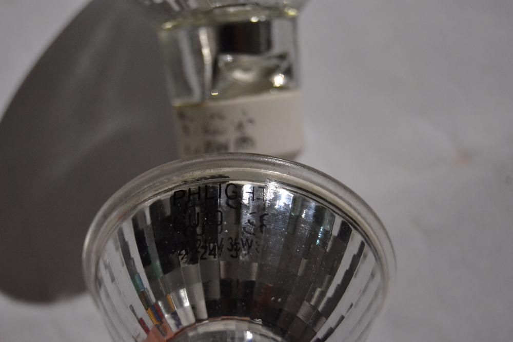 9 lampadas de halogénio