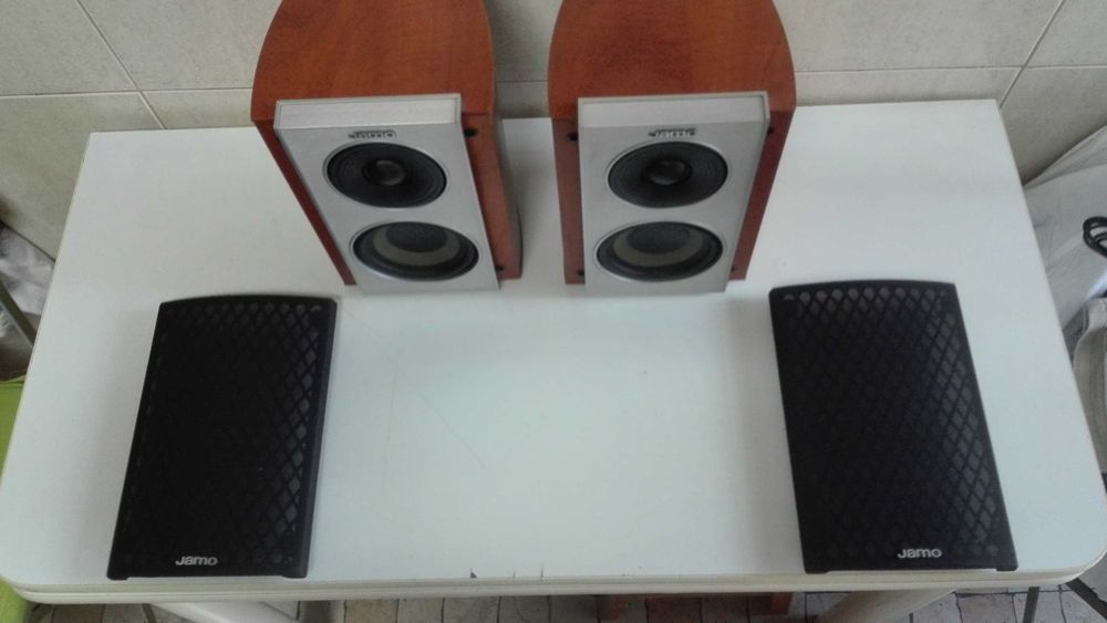 Colunas de marca Jamo