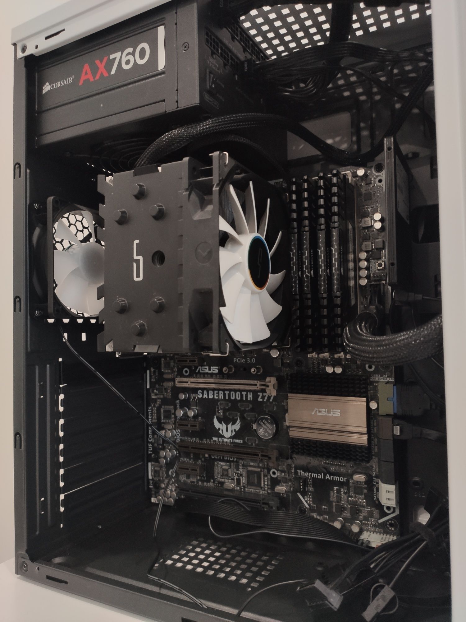 Computador Intel i5 16GB RAM