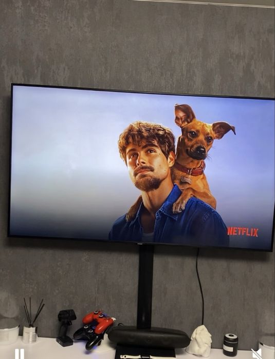 Продам телевизор Samsung 55”