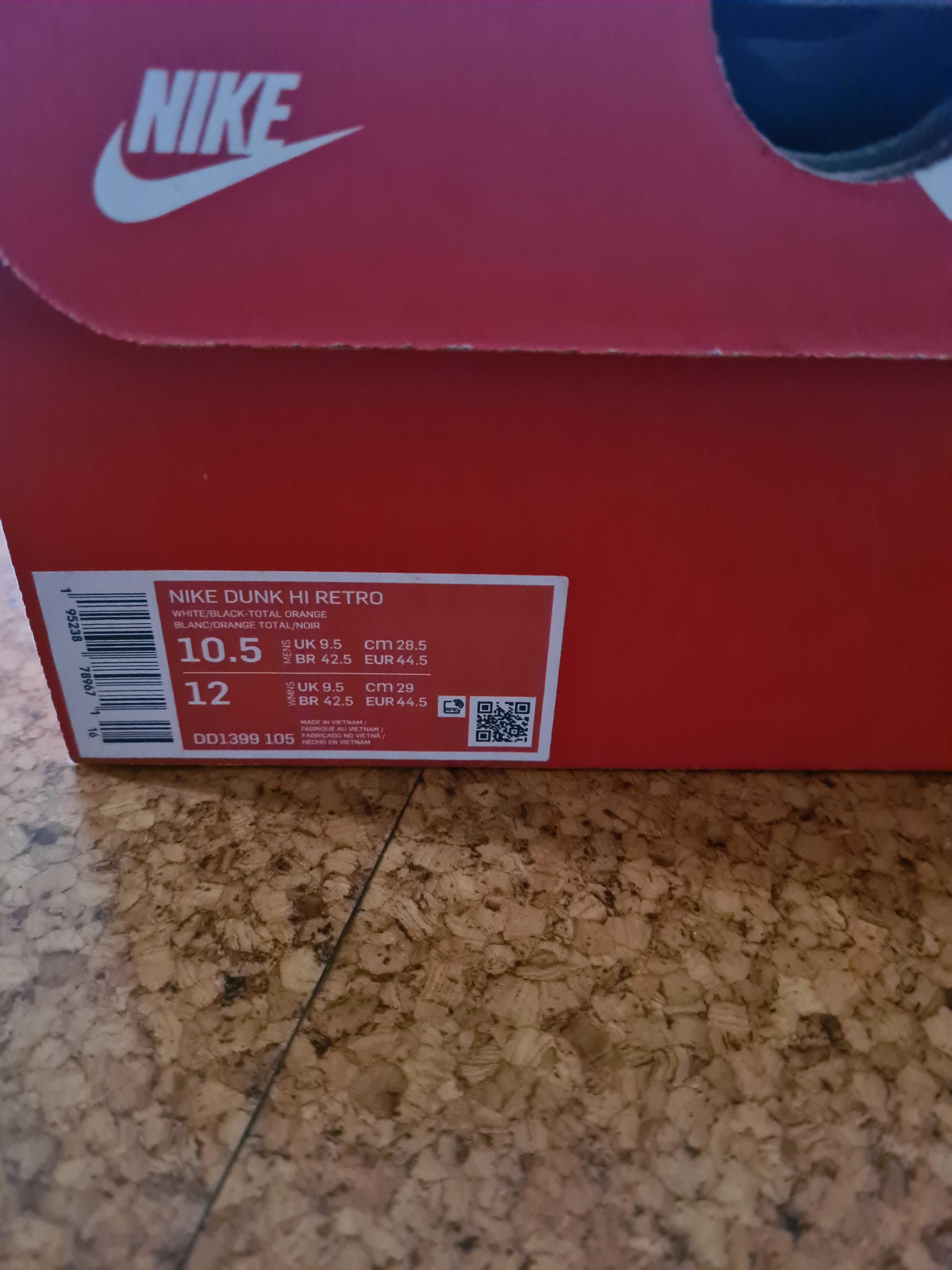 Nike Dunk High com caixa