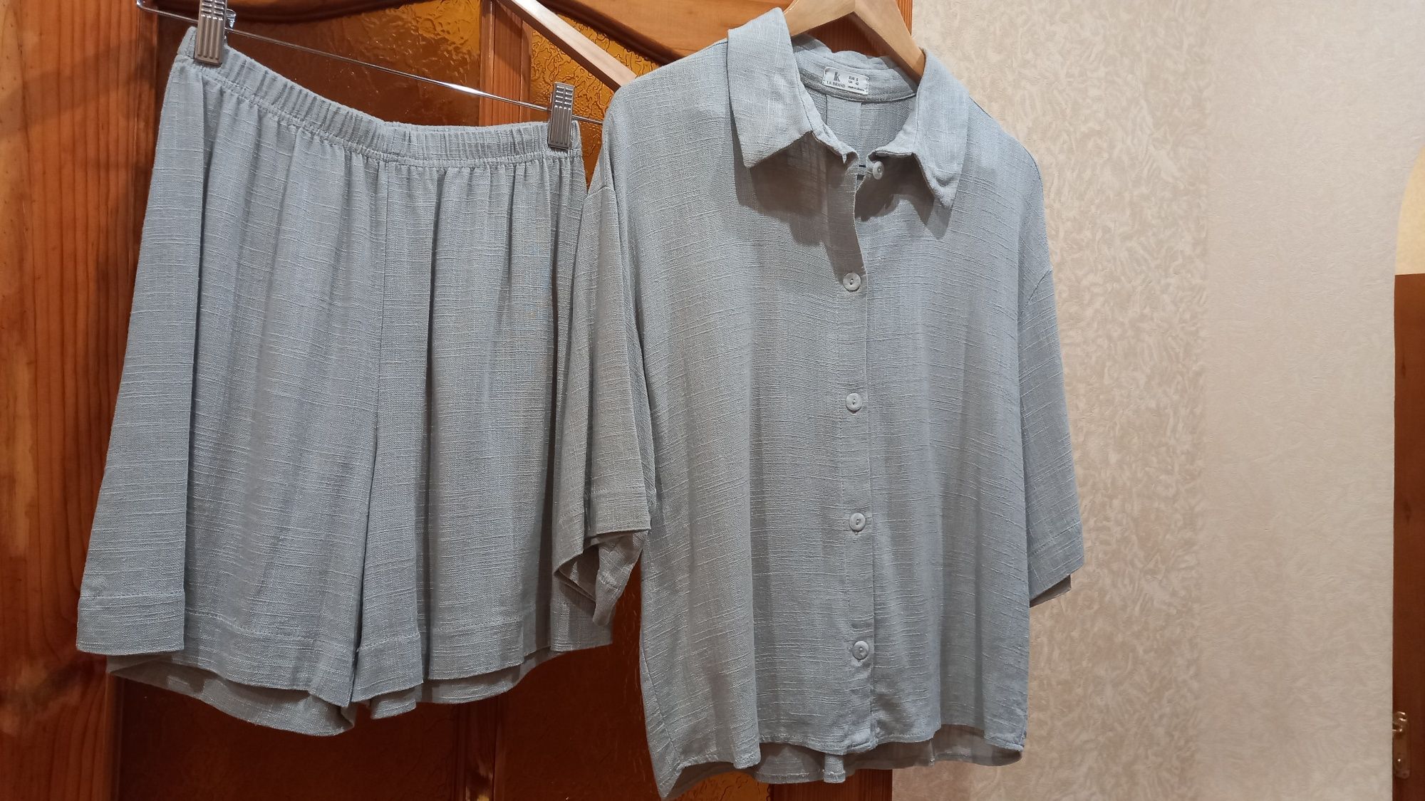 Костюм жіночий льняний. lk.brand