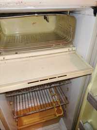 Продам холодильник Днепр-2