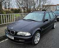 BMW 320d Touring com 236 mil/km