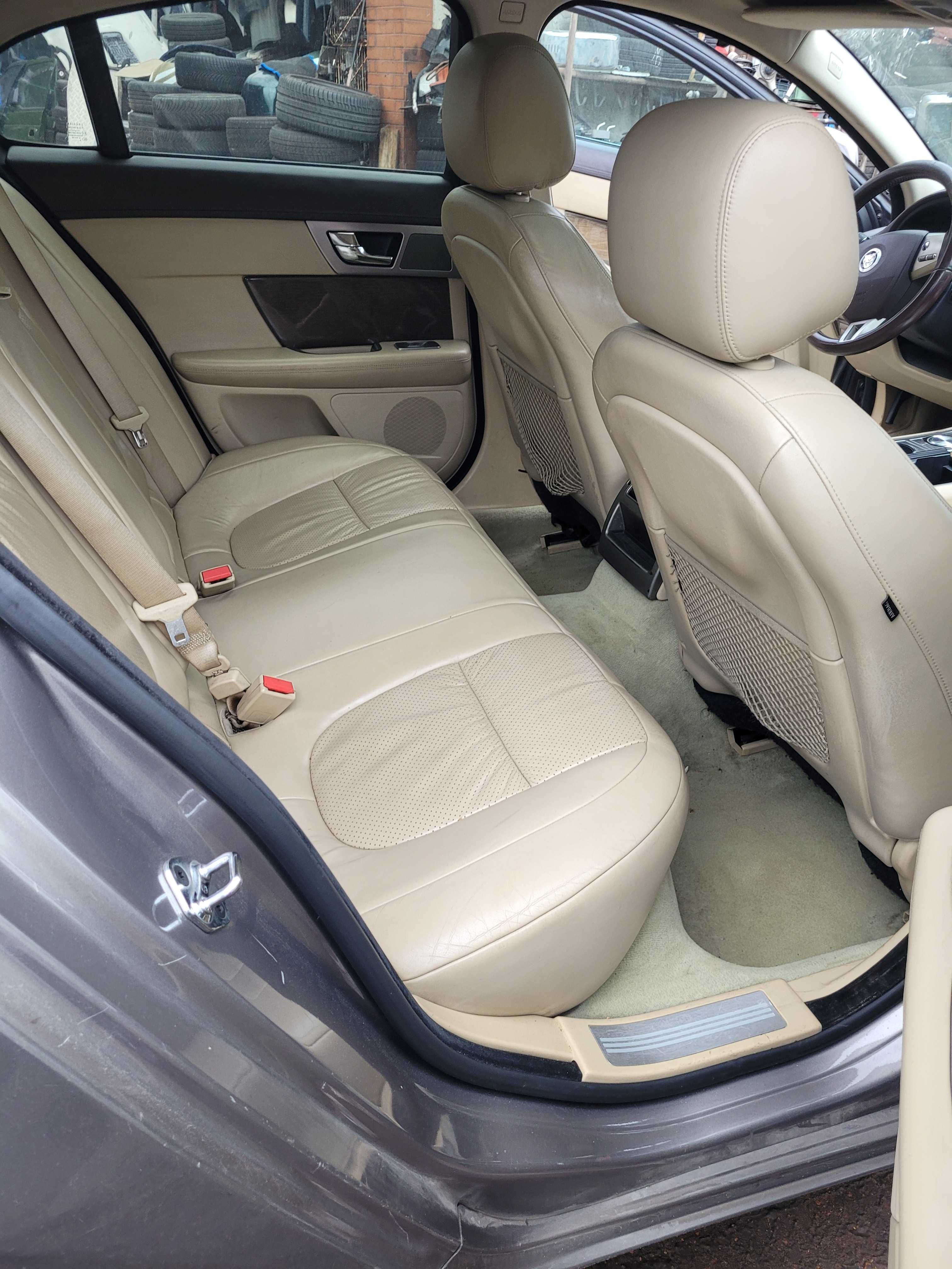 Jaguar XF 2,7 Diesel 2008 rok automat uszkodzony,  silnik ok!