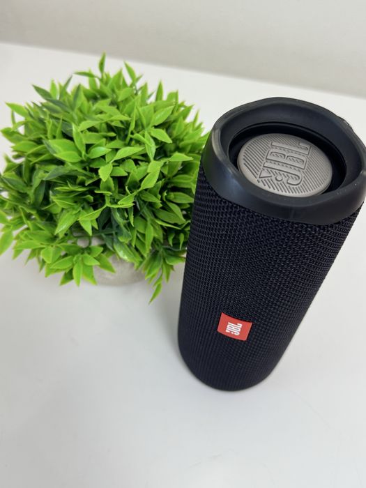 Портативна колонка JBL Flip 5 Black