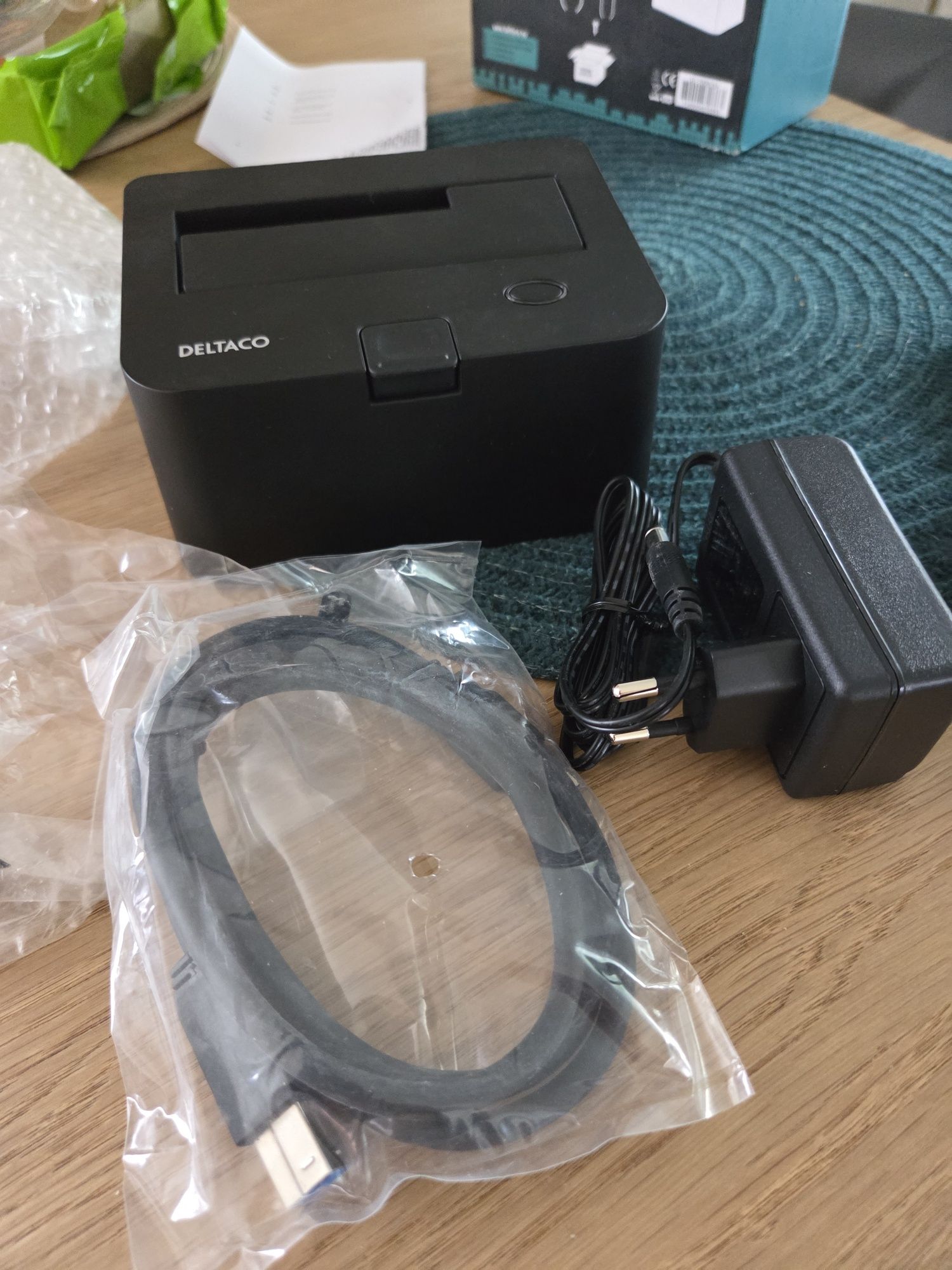 Czytnik Dysków Deltaco SATA Hdd