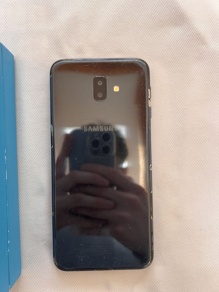 Telefon Samsung Galaxy J6+