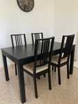 Mesa extensível +cadeiras