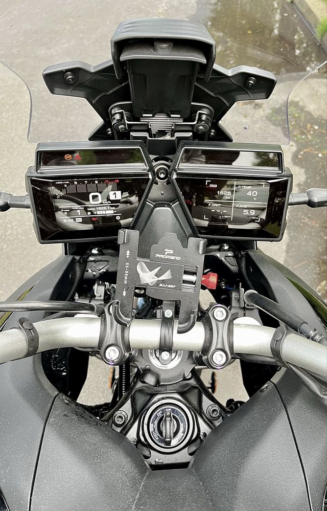 Motocykl Yamaha Tracer 9 2024