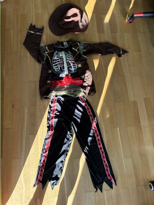 Strój na halloween na 8/12 lat