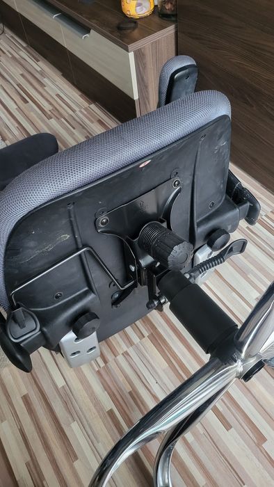 Fotel biurowy Corpo comfort BX 4144 szary solidny