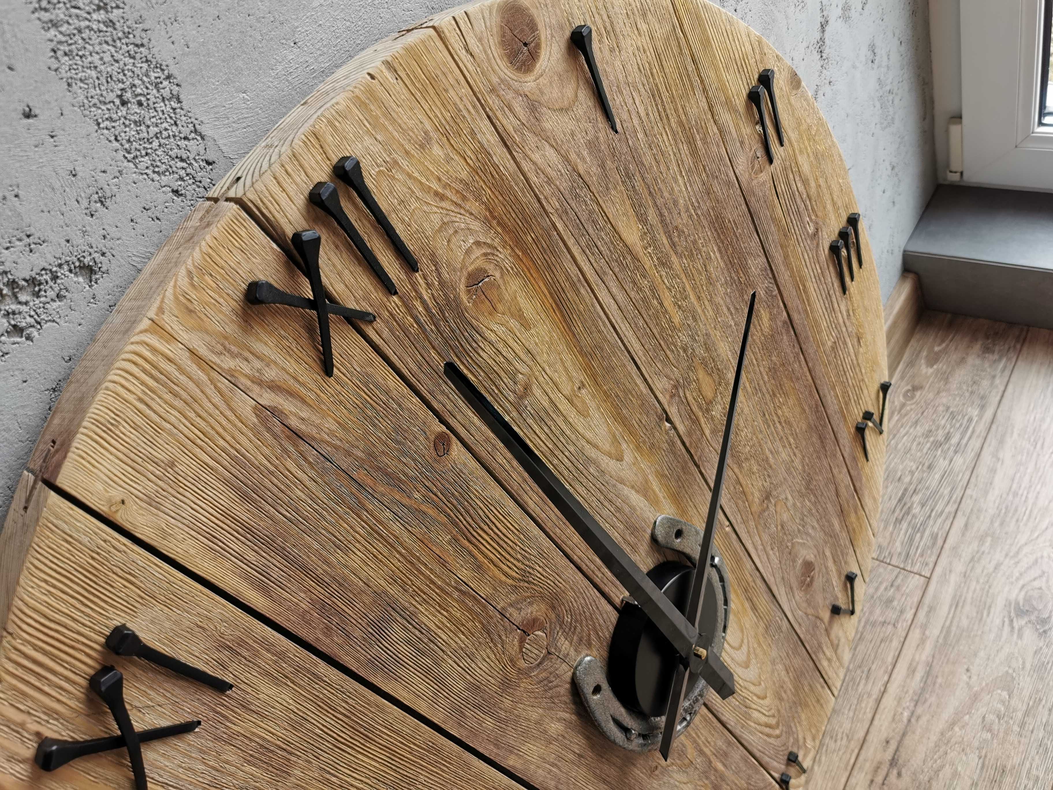Duży drewniany zegar, loft, industrial
