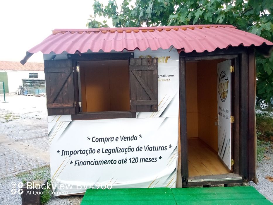 Vendo casa de madeira