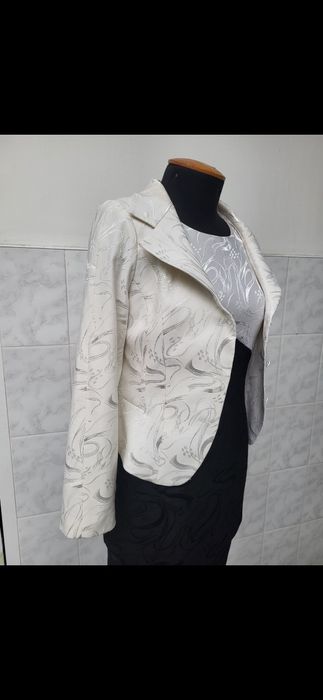 Костюм - жіноча сукня та піджак на подкладці