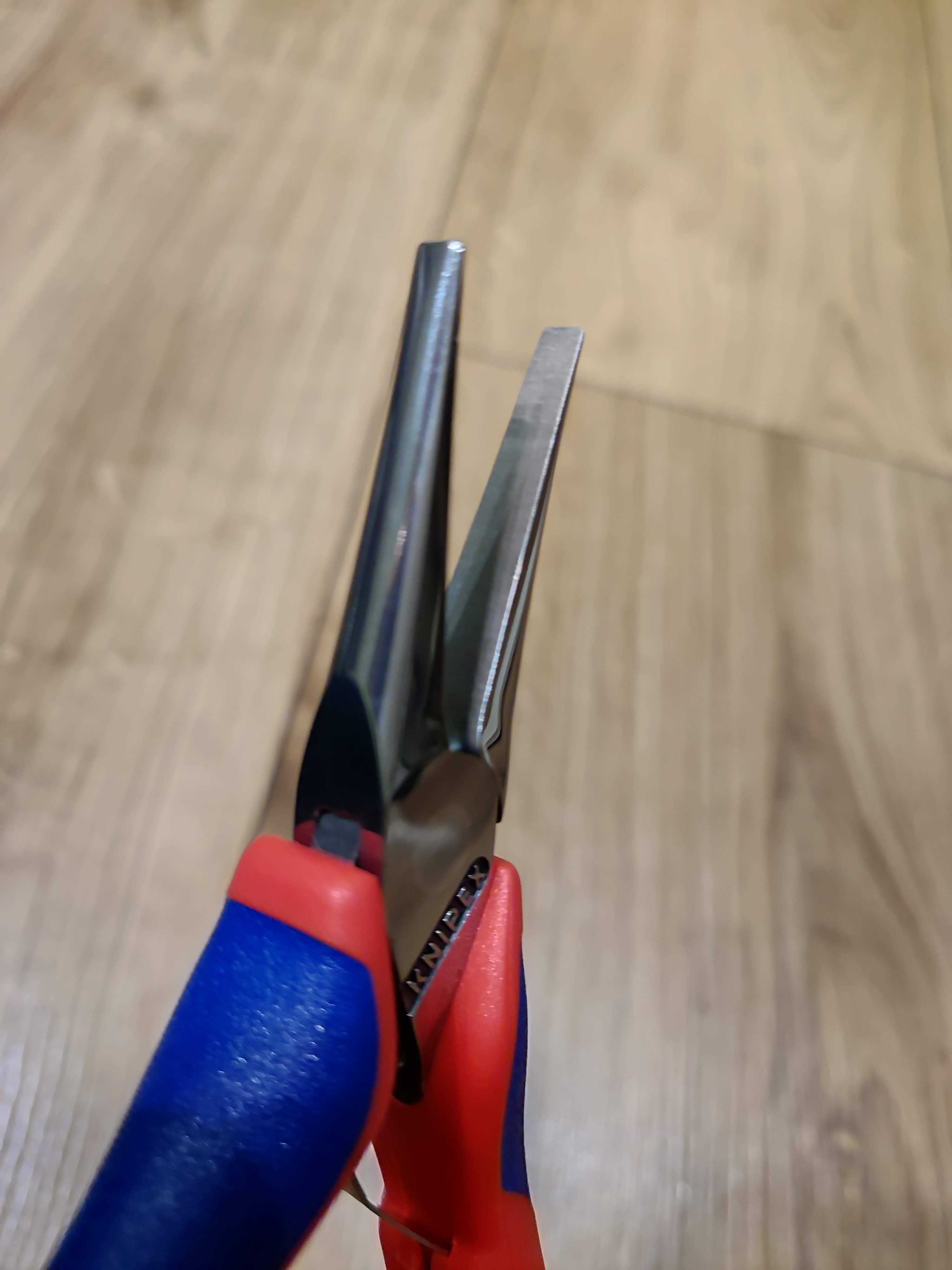 Szczypce chwytające Knipex, elektronika