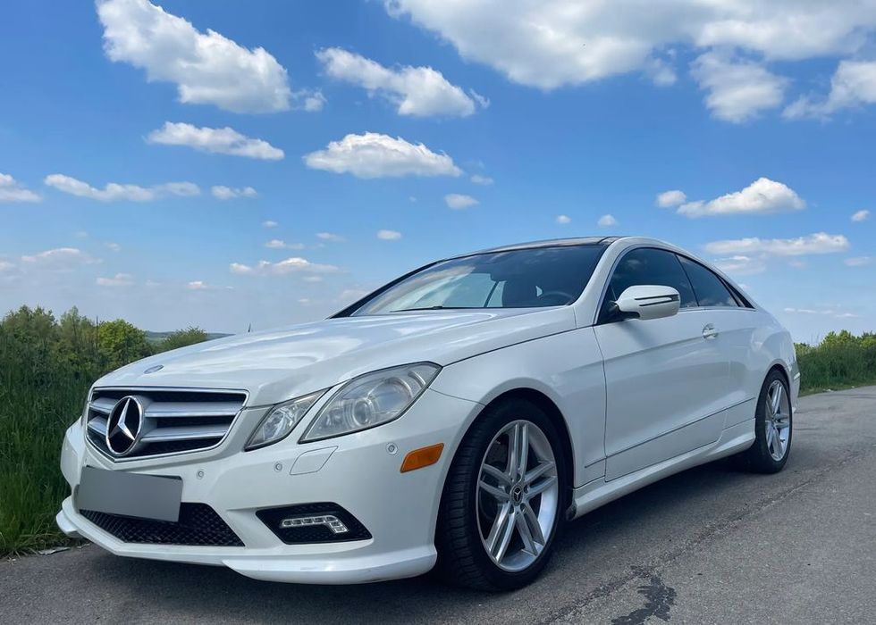 Mercedes-Benz Klasa E Mercedes-Benz E550 Coupe | 388 KM | V8