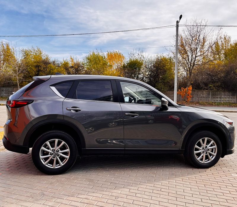 Mazda CX-5 2023 року