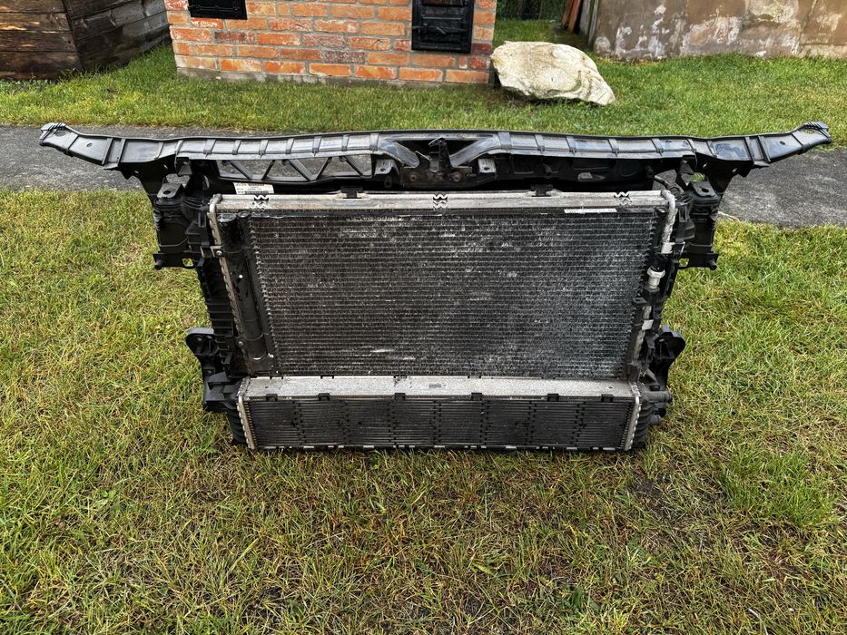 pas przedni Wentylatory chłodnice audi A6 A7 A6 3.0  993328L wiatraki