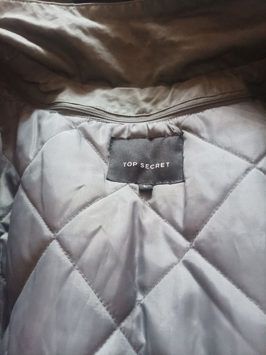 Плащ чоловічий, с підкладкою та капюшоном. Надійний захист у негоду