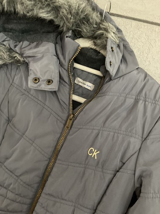 Dluga zimowa kurtka Clavin Klein
