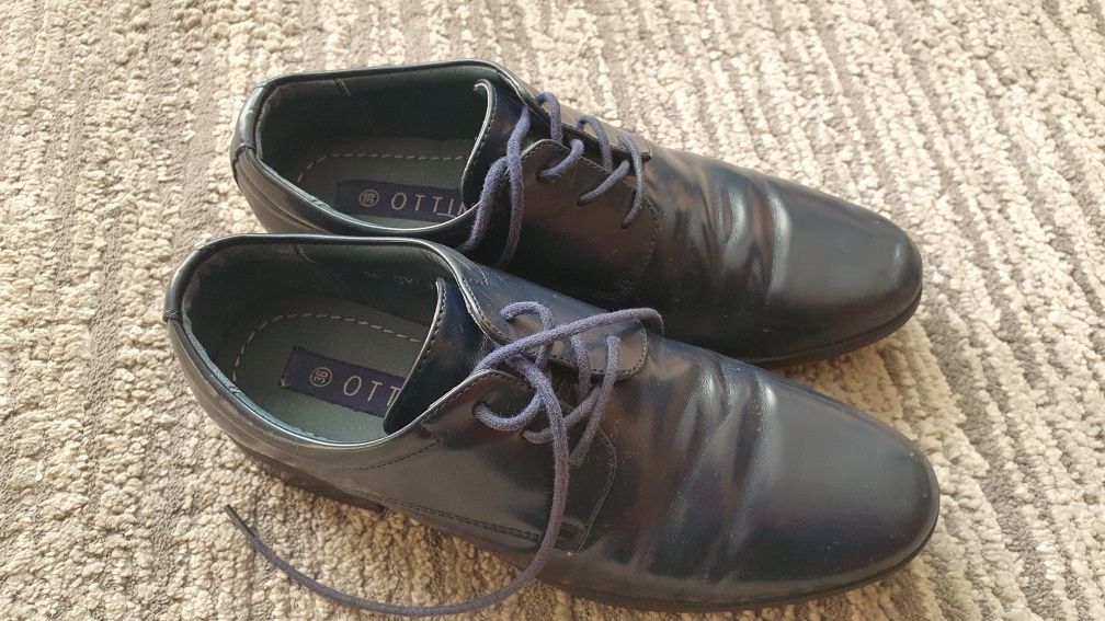 Eleganckie buty dla chłopca, roz. 36