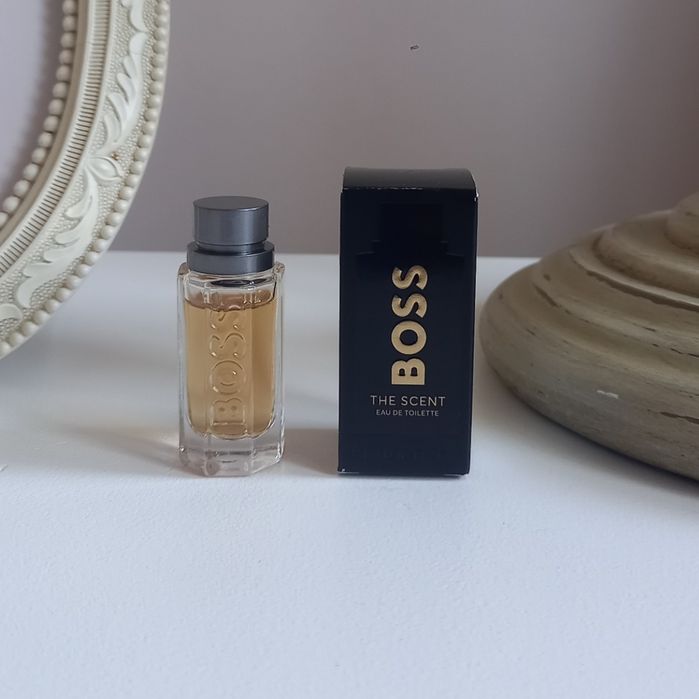 Мініатюра Hugo Boss на подарунок