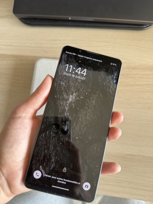 Sony Xperia 1VI em excelente estado