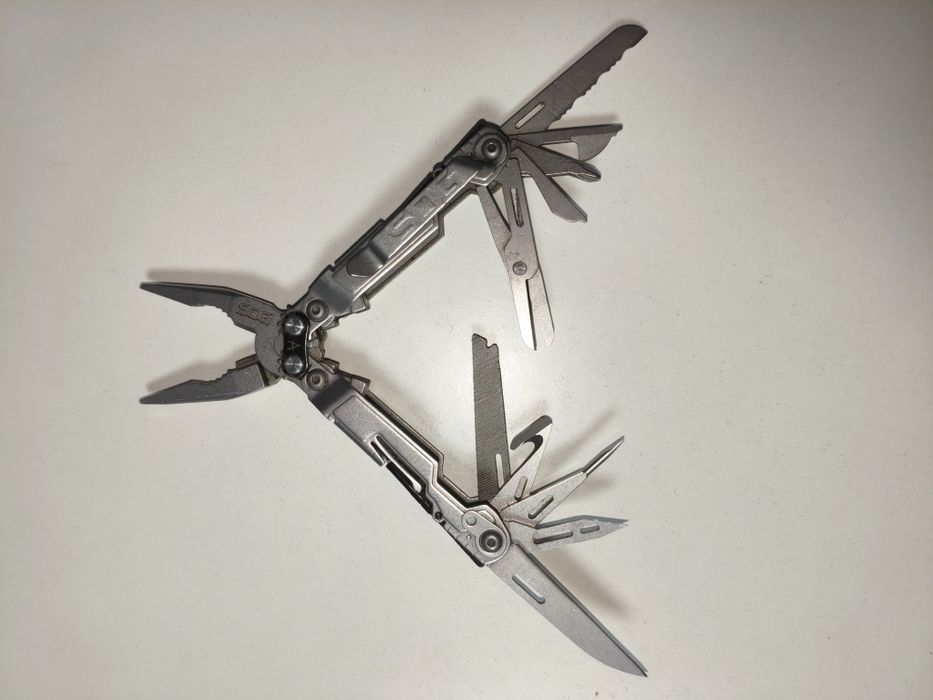 Sog Powerpint multitool EDC