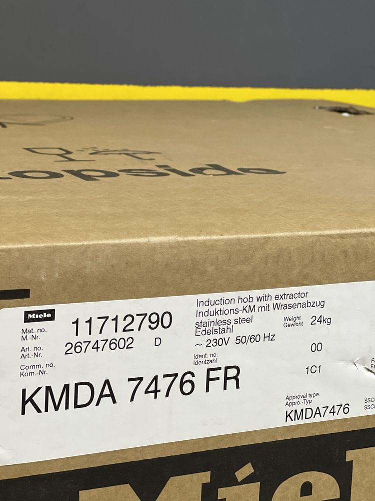Нова індукційна поверхня з витяжкою Miele  KMDA 7476 FR . Єдина зона.