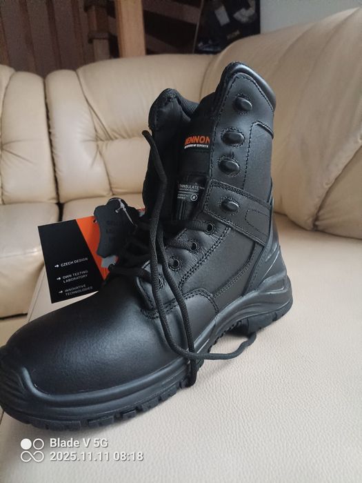 Buty zimowe śniegowce