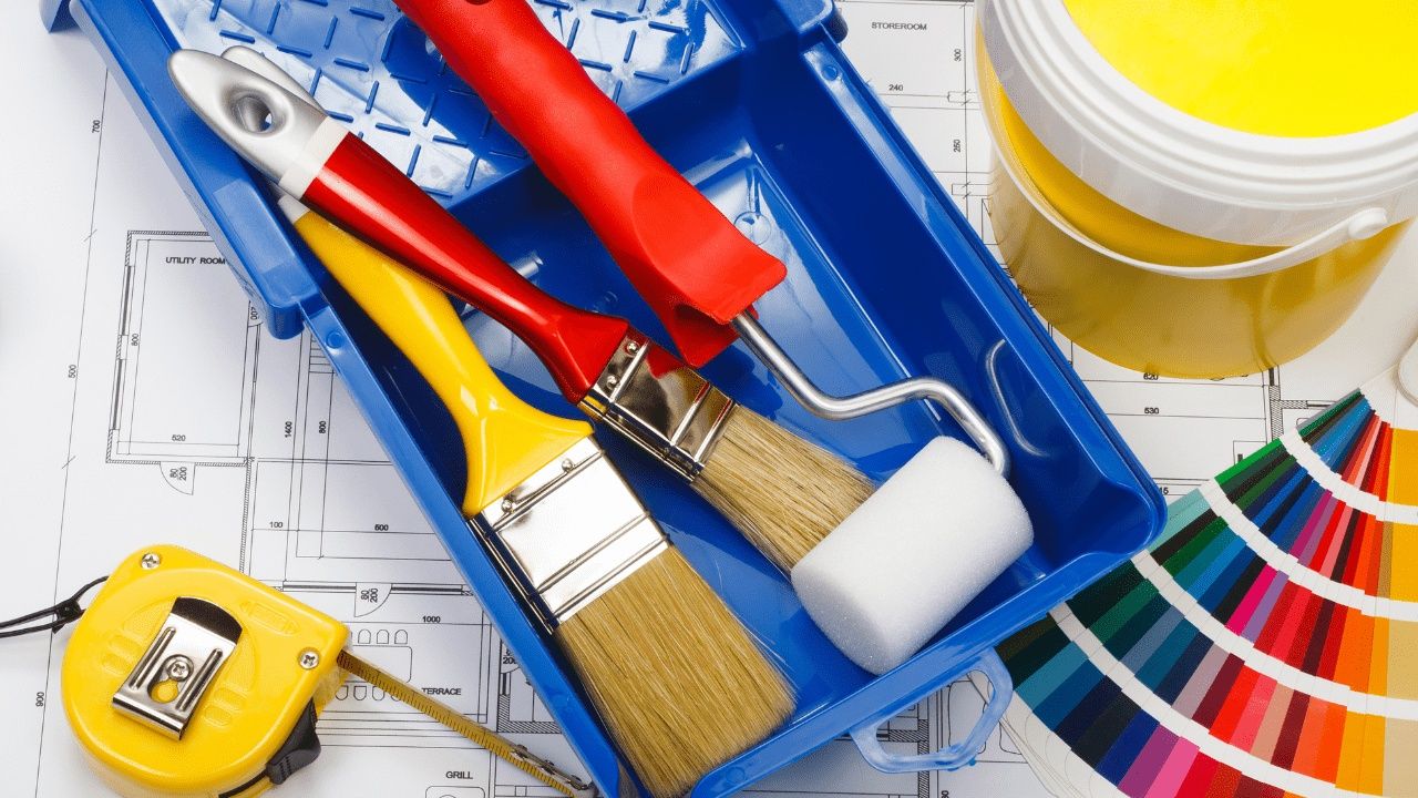 Pinturas e aplicação de papel parede