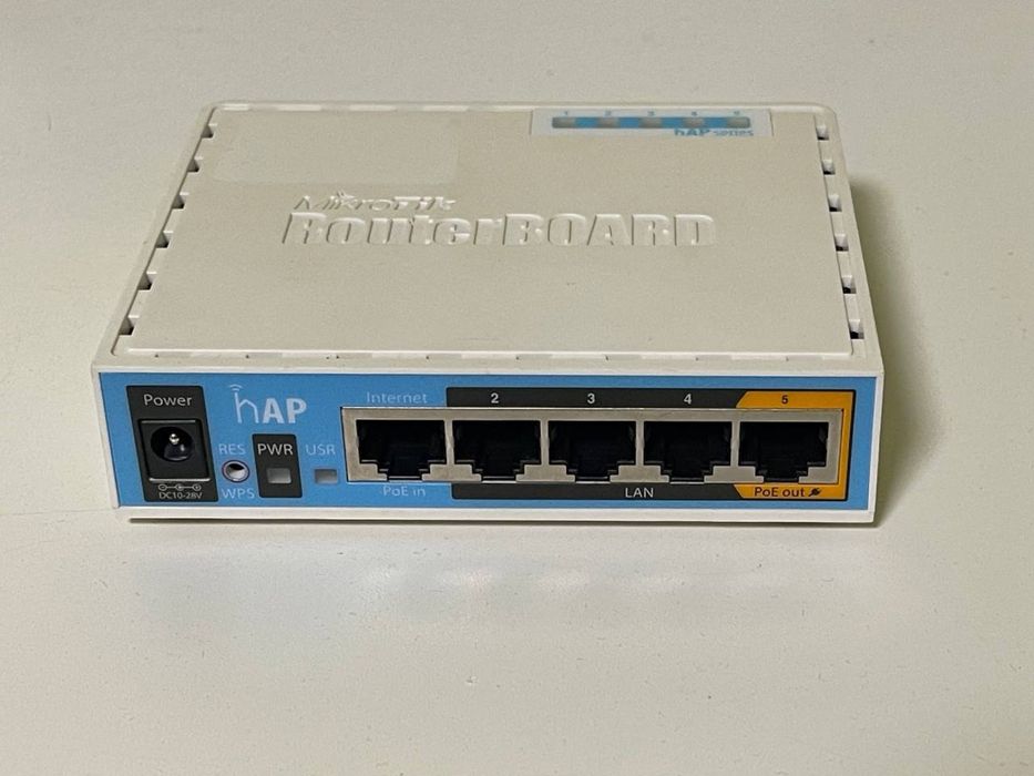 Маршрутизатор Wi-Fi роутер MikroTik hAP (RB951Ui-2nD) без бж
