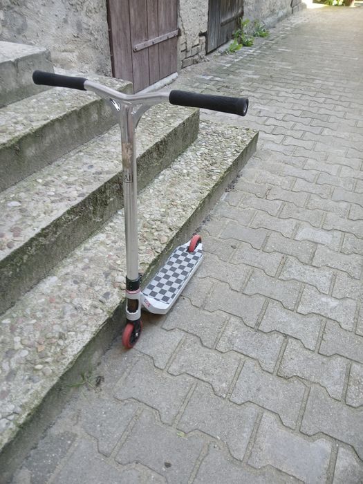 Hulajnoga wyczynowa